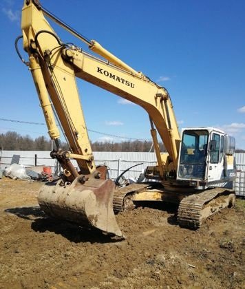 Аренда экскаватора гусеничного и колёсного Komatsu