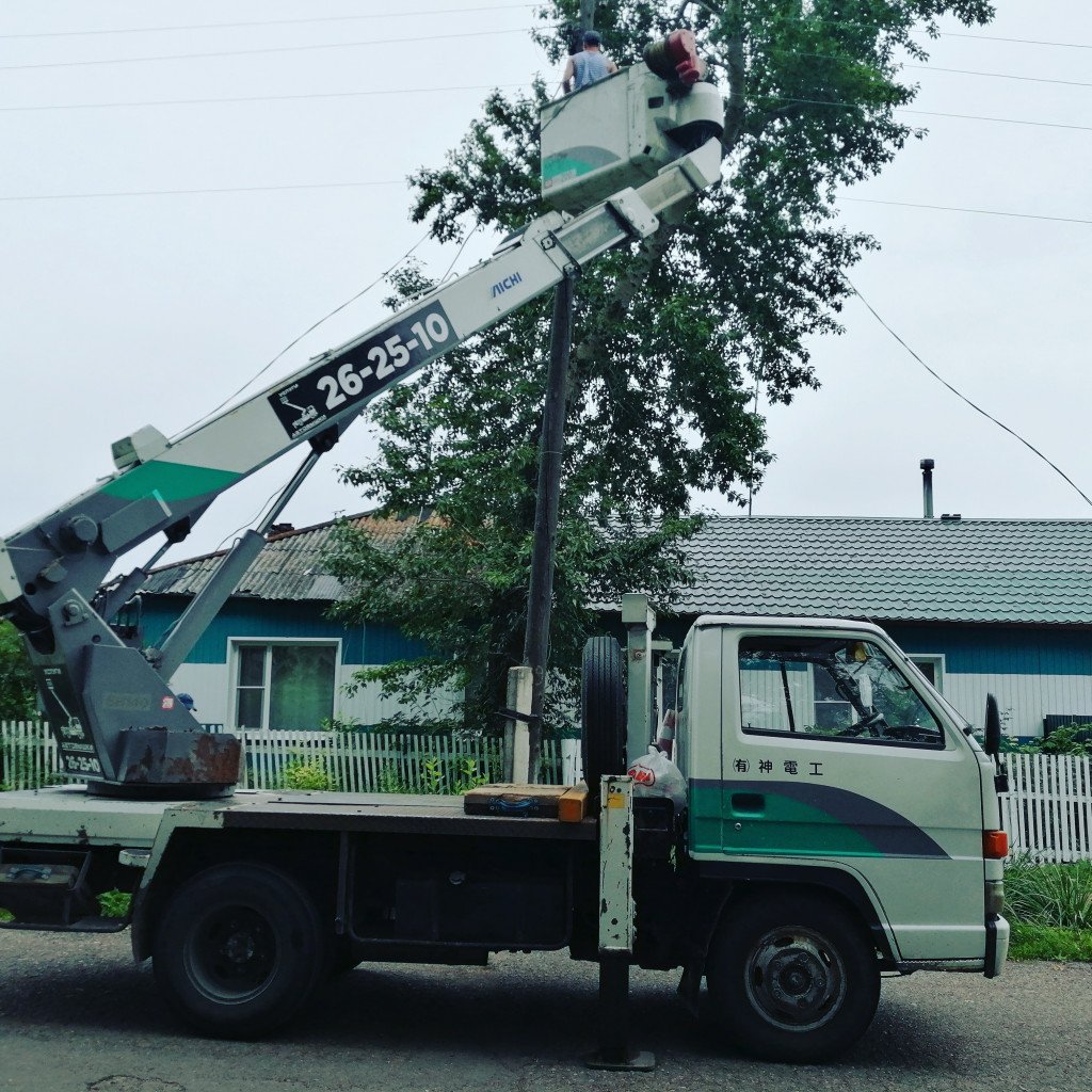 Услуги автовышки есть розетка 220, Лебёдка