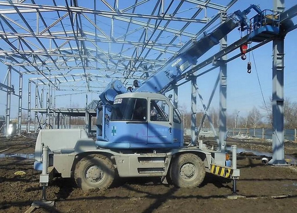 Автокран Komatsu 5т