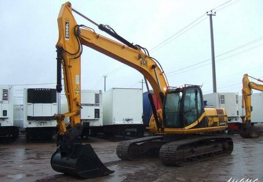 Аренда и услуги гусеничного экскаватора 1800 руб