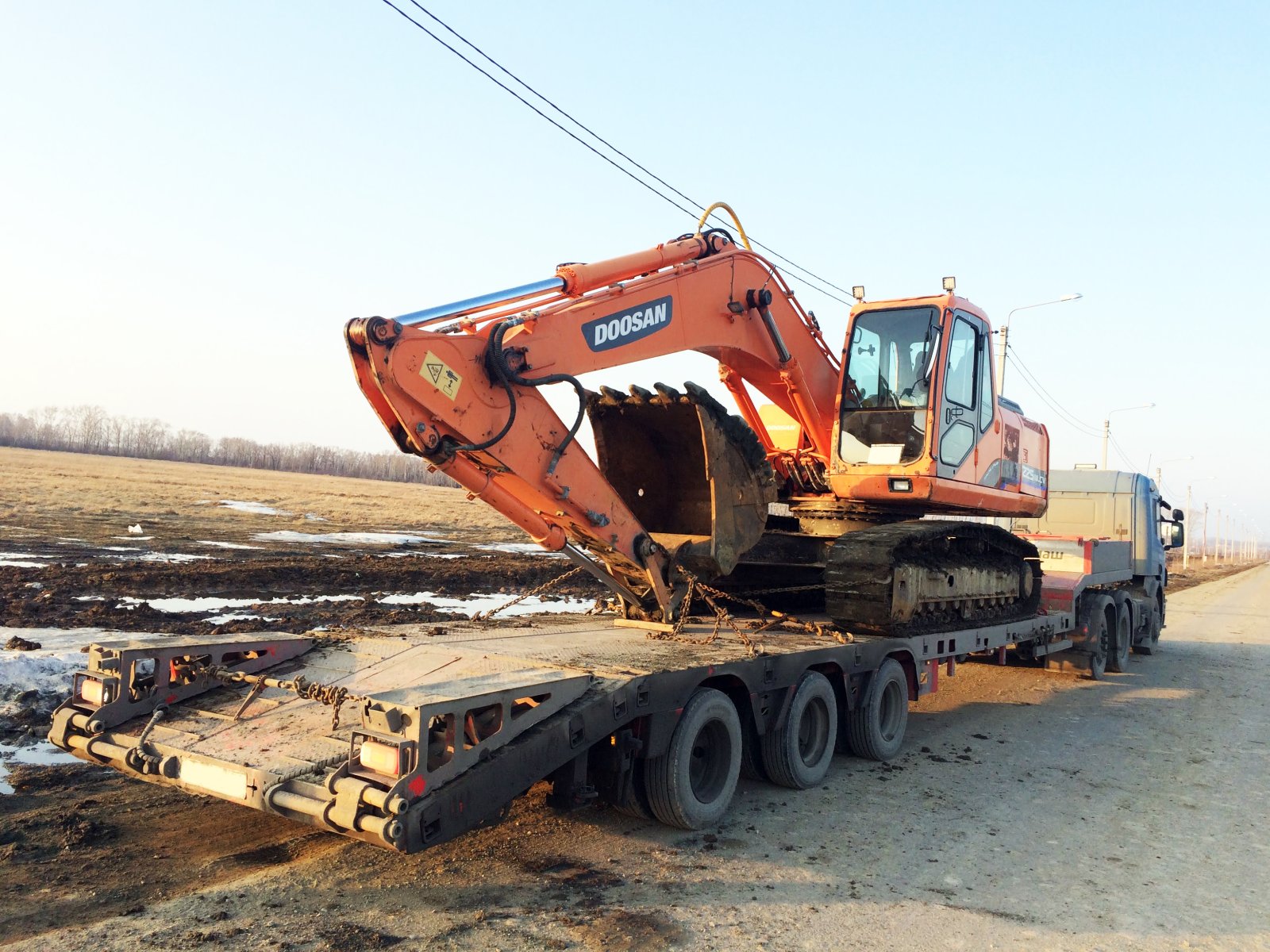 Аренда экскаватора Doosan SOLAR 225NLC-V