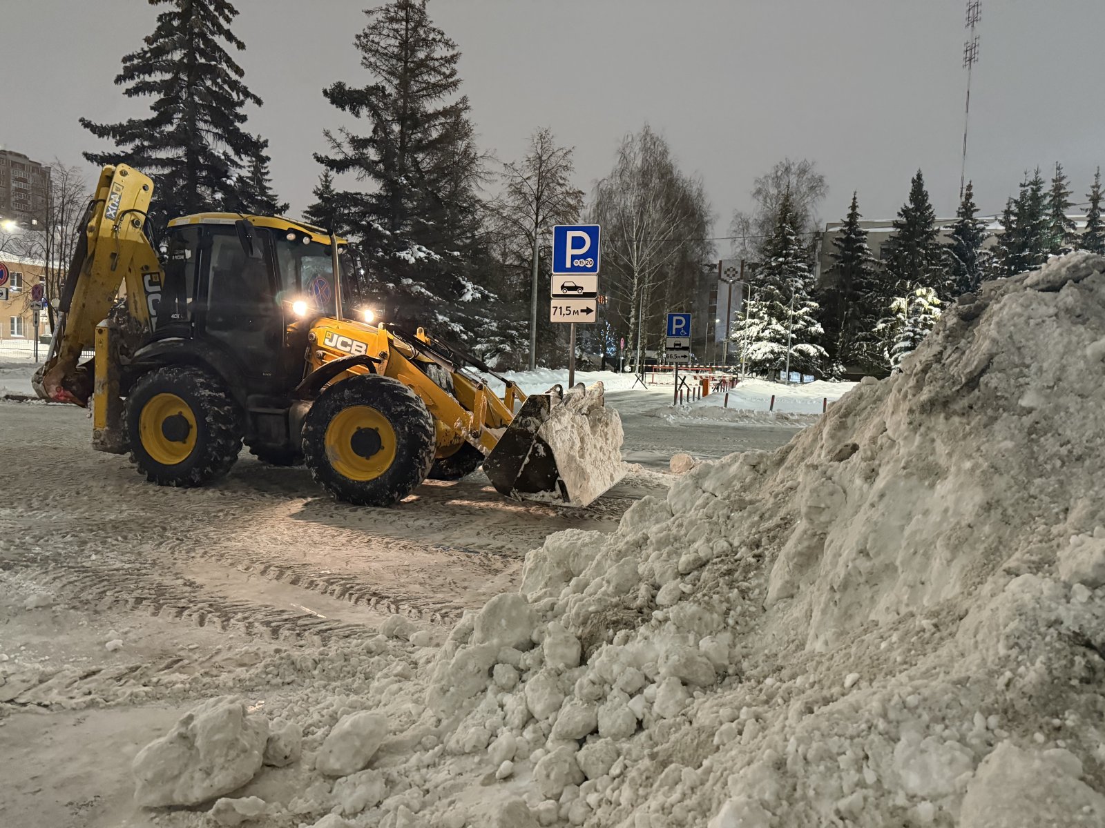 Аренда JCB 4CX экскаватора- погрузчика