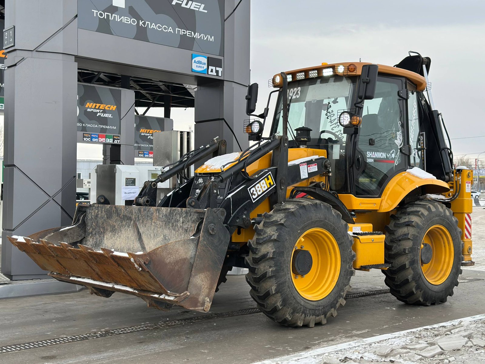 Аренда экскаватора-погрузчика Shanmon, JCB