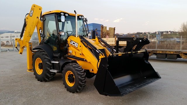 Аренда экскаватора погрузчика JCB 4 CX с навесным
