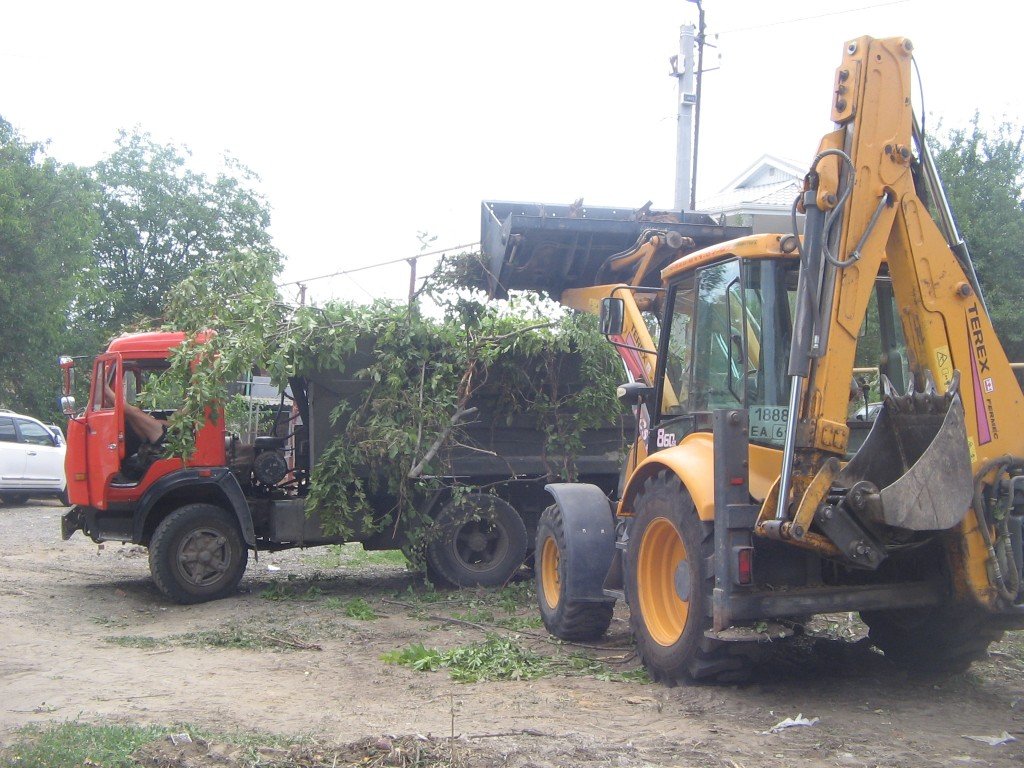 Аренда экскаватора – погрузчика TEREX 860