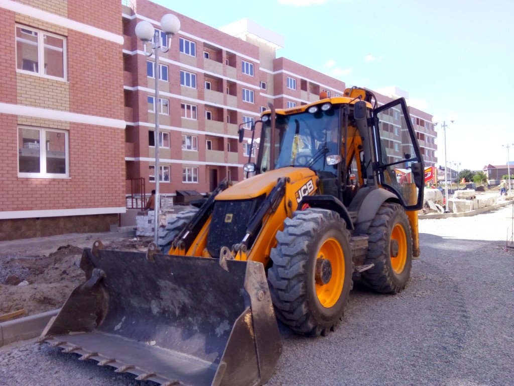 Аренда экскаватора-погрузчика jcb 4cx