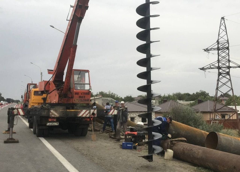 Буровая машина Бурение под фундамент Ямобур бкм