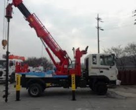Бурение отверстий под заборы, фундамент