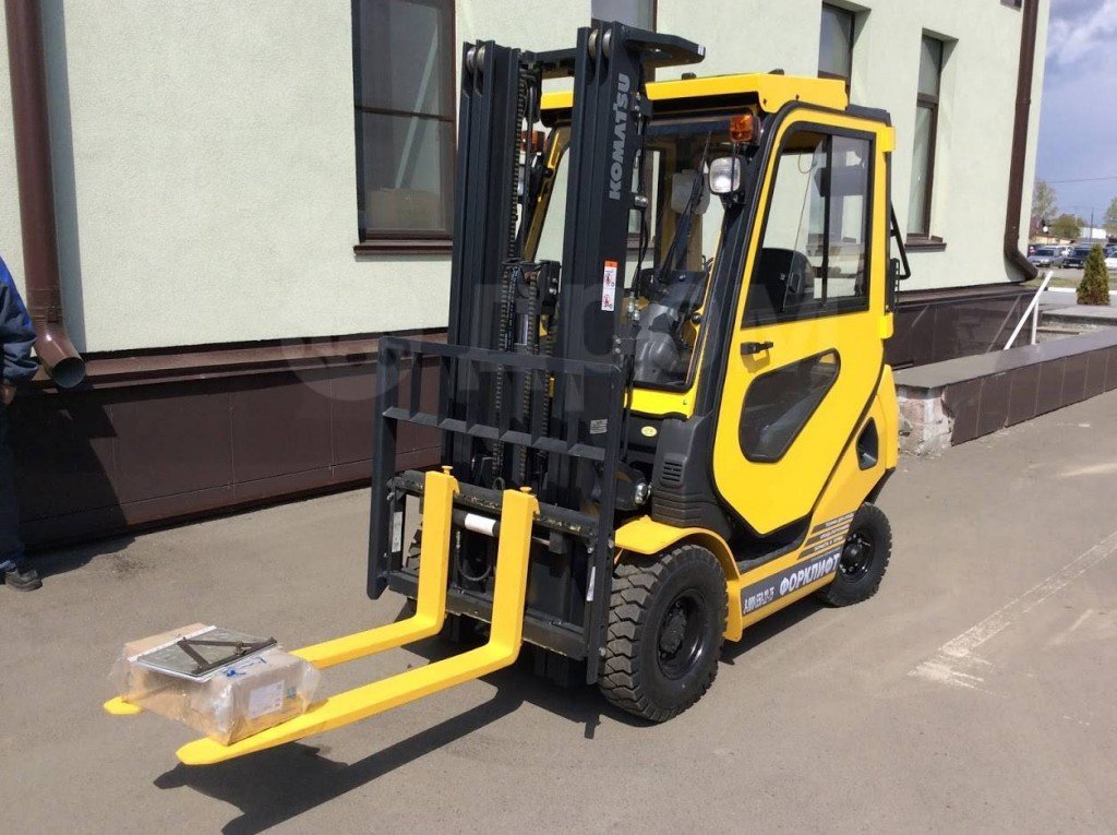 Погрузчик Komatsu в аренду