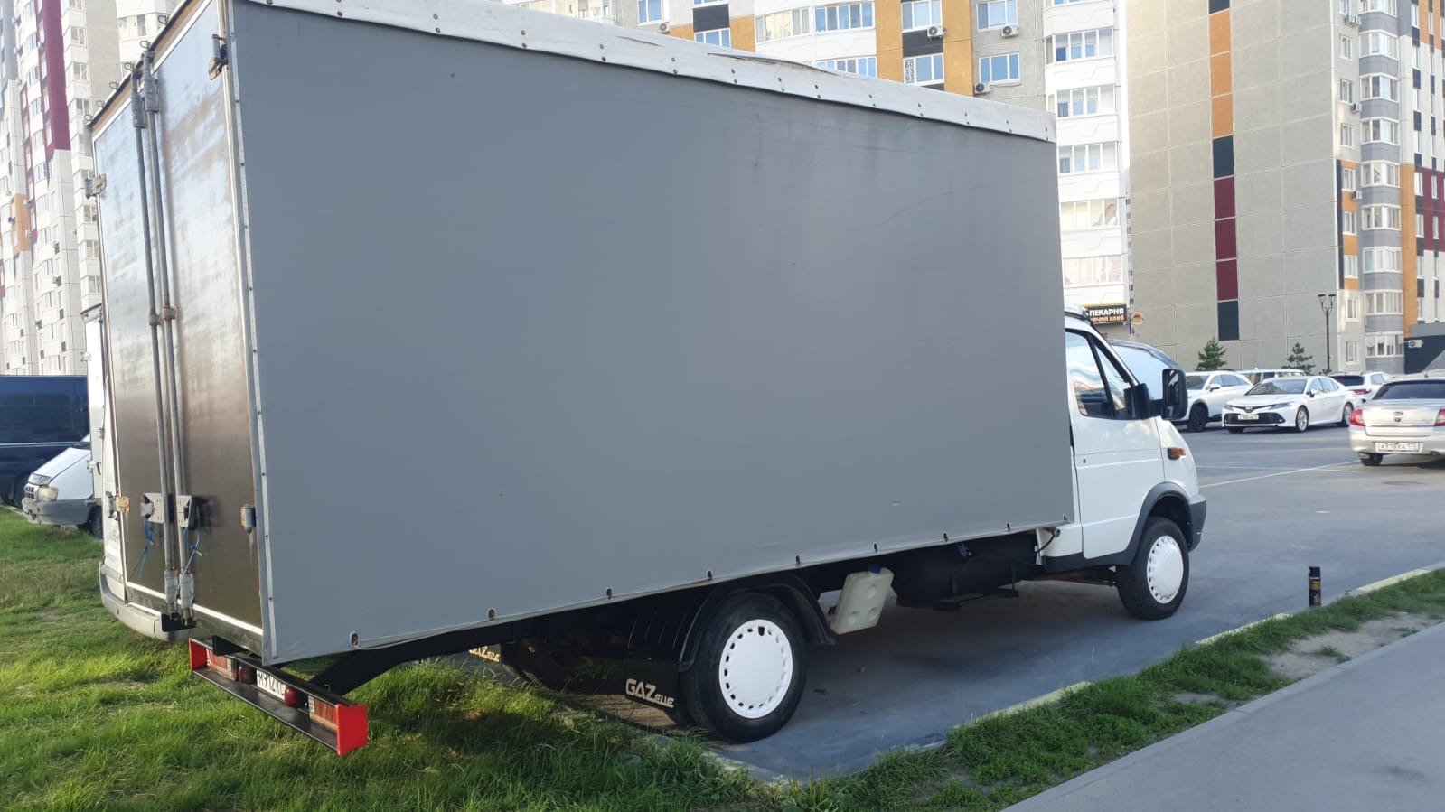 Грузоперевозки круглосуточно. Грузчики. Газели 3 м 10 кубов