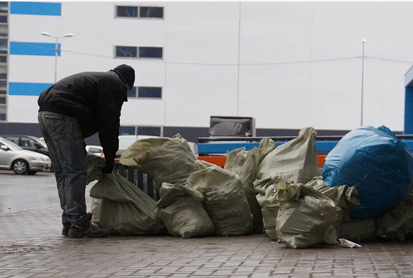 Мы предоставляем услуги по вывозу мусора