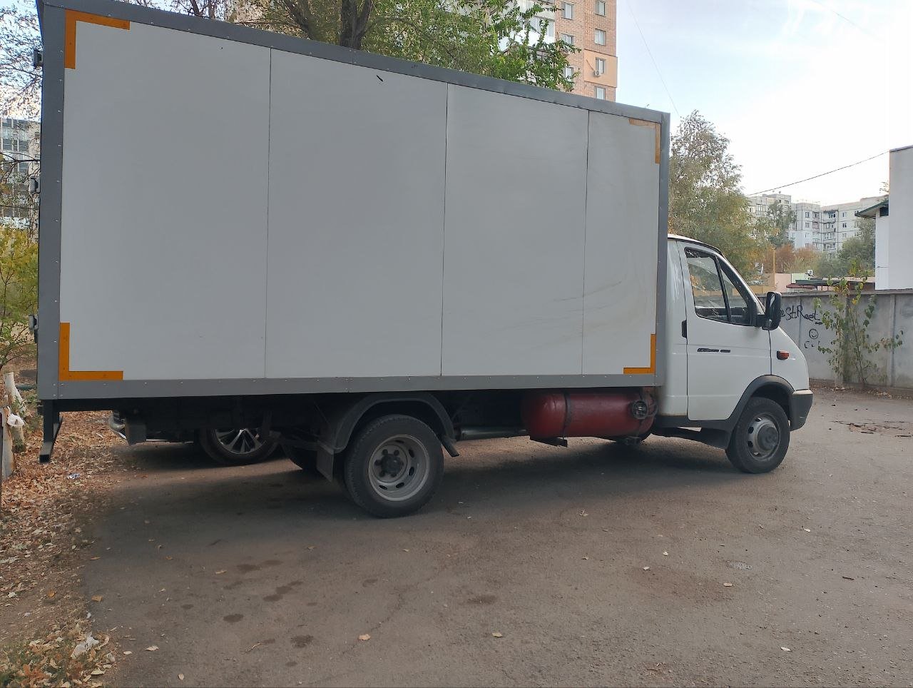 Грузоперевозки по ЛНР и области