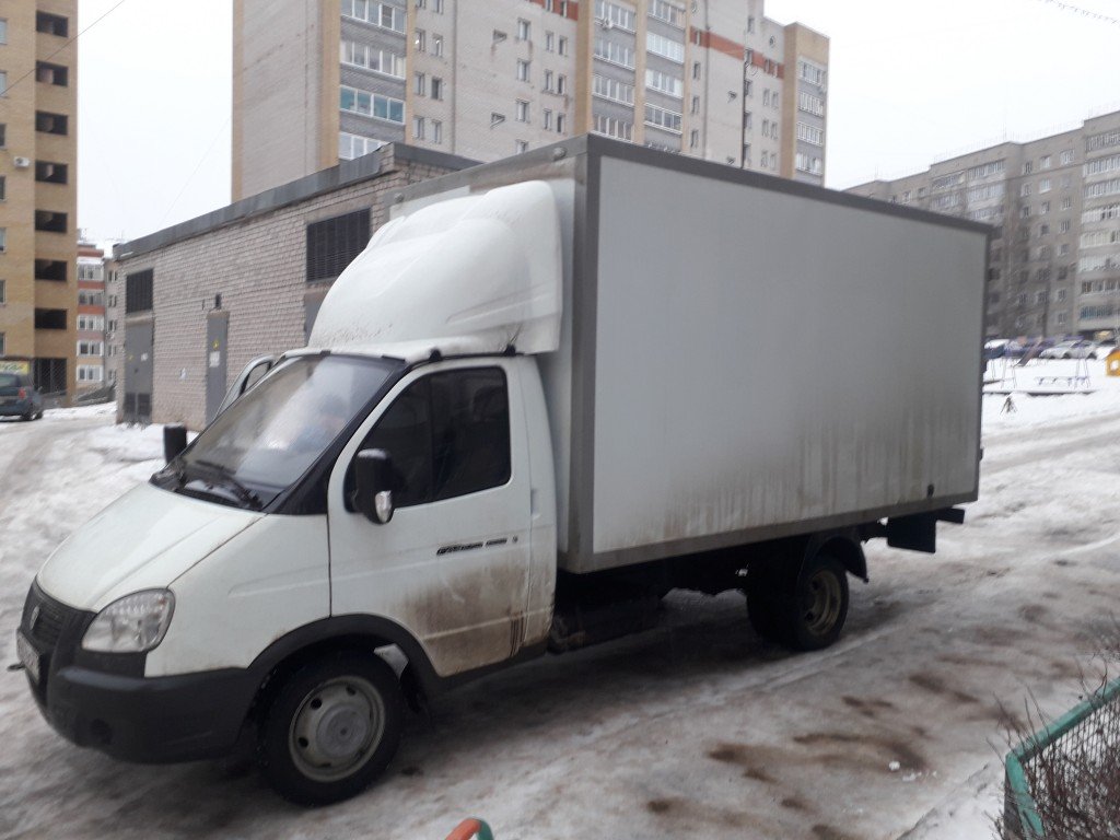 Перевезу все. Грузоперевозки на фургоне