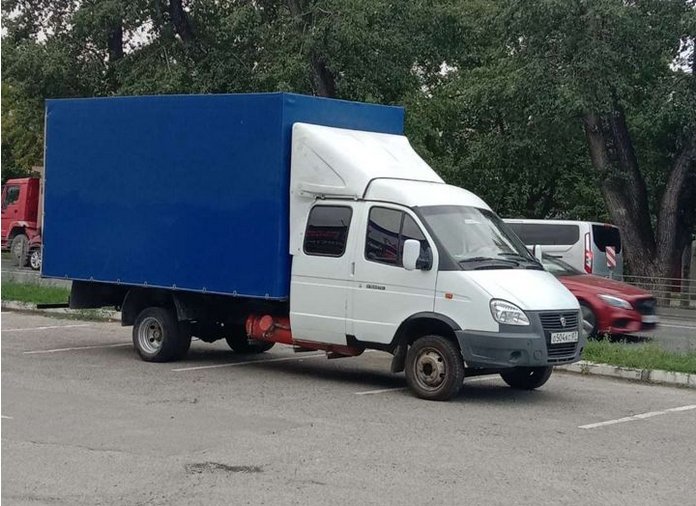 Грузоперевозки. переезды, склад
