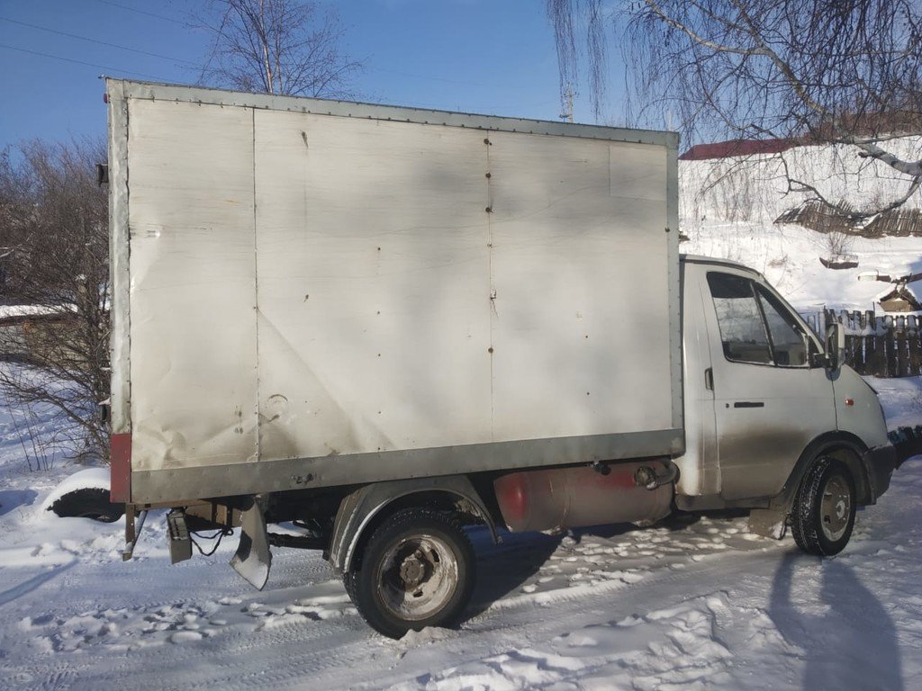 Перевозим грузы до 2т