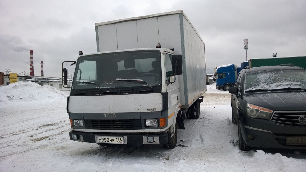 Грузоперевозки по России. Заказной грузовой фургон