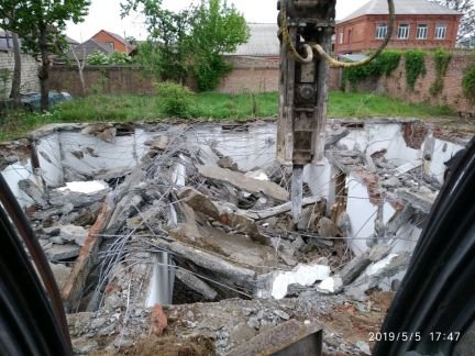 Гидромолот на базе экскаватора