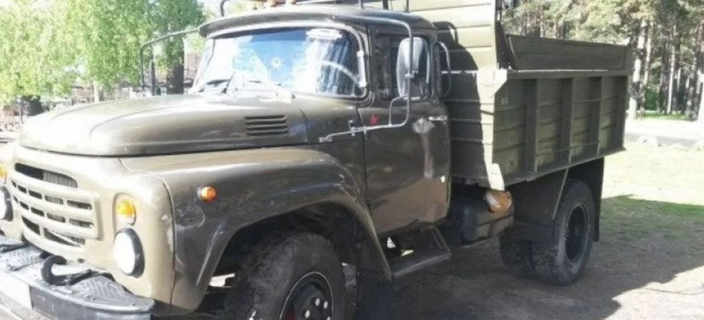 Песок, щебень, щепа, задняя и боковая выгрузка