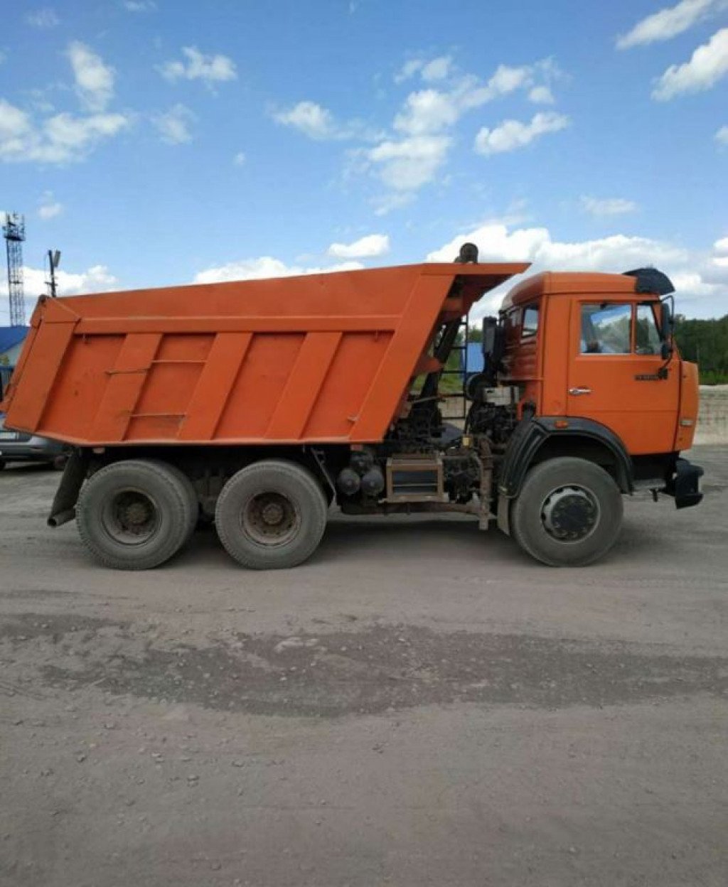 Песок, щебень, грунт, щепа.. Аренда самосвала