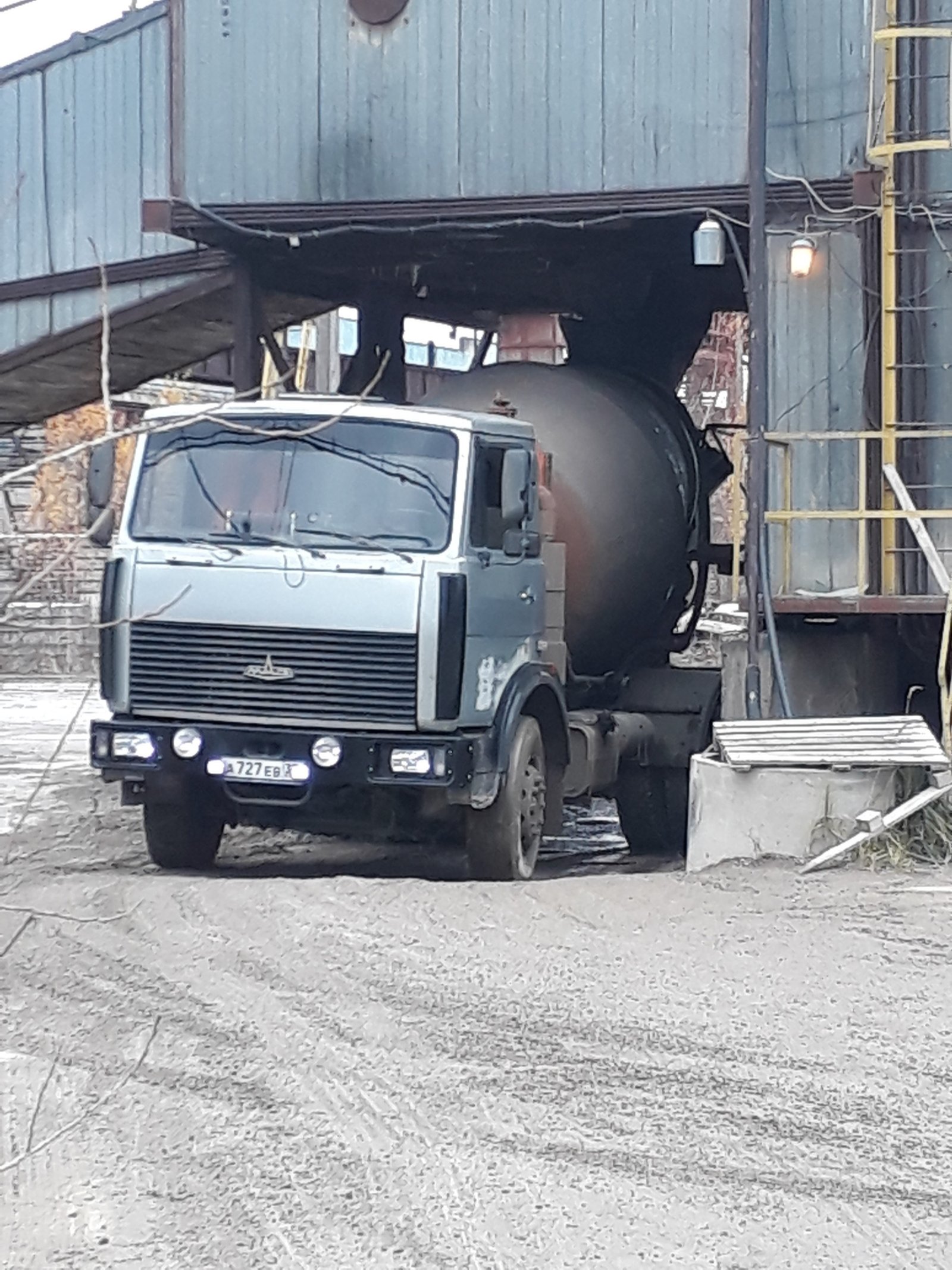 Доставка Бетона Раствора услуги бетоновоза миксер