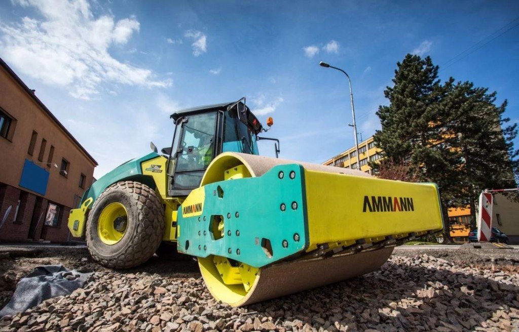 Аренда комбинированный каток Bomag от 4 до 20 тонн