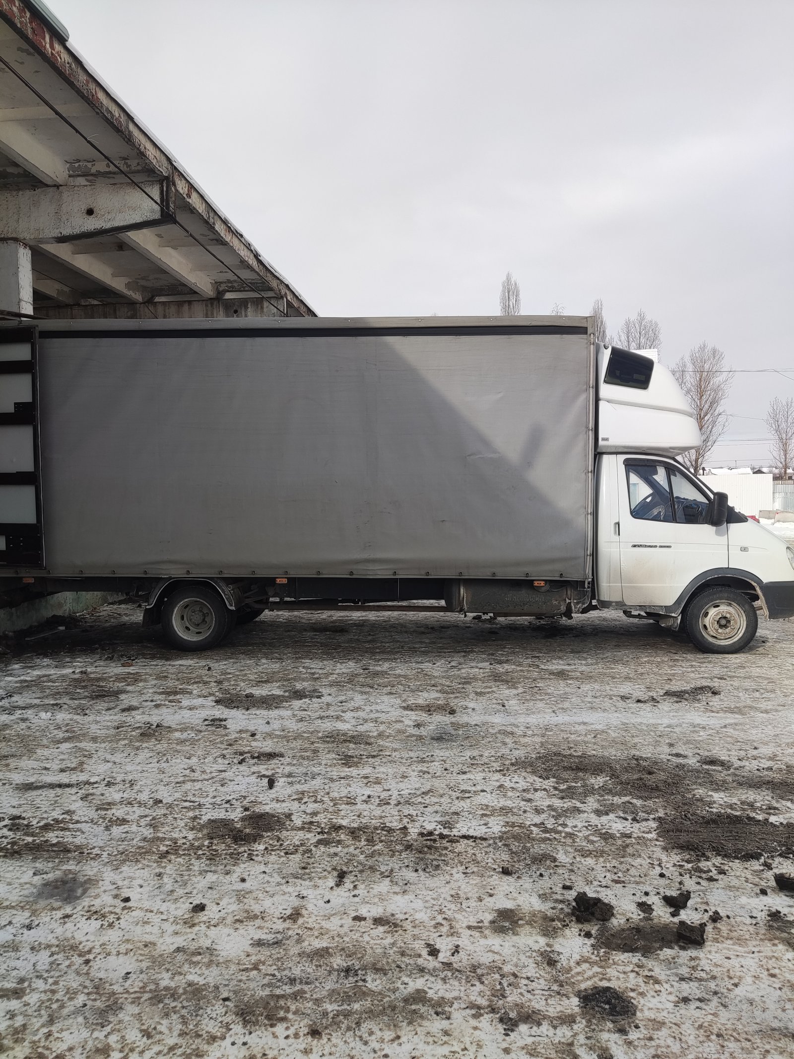 Грузоперевозки Боковая верхняя задняя