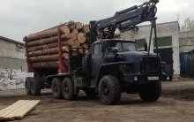 Урал лесовоз вездеход с манипулятором / захватом