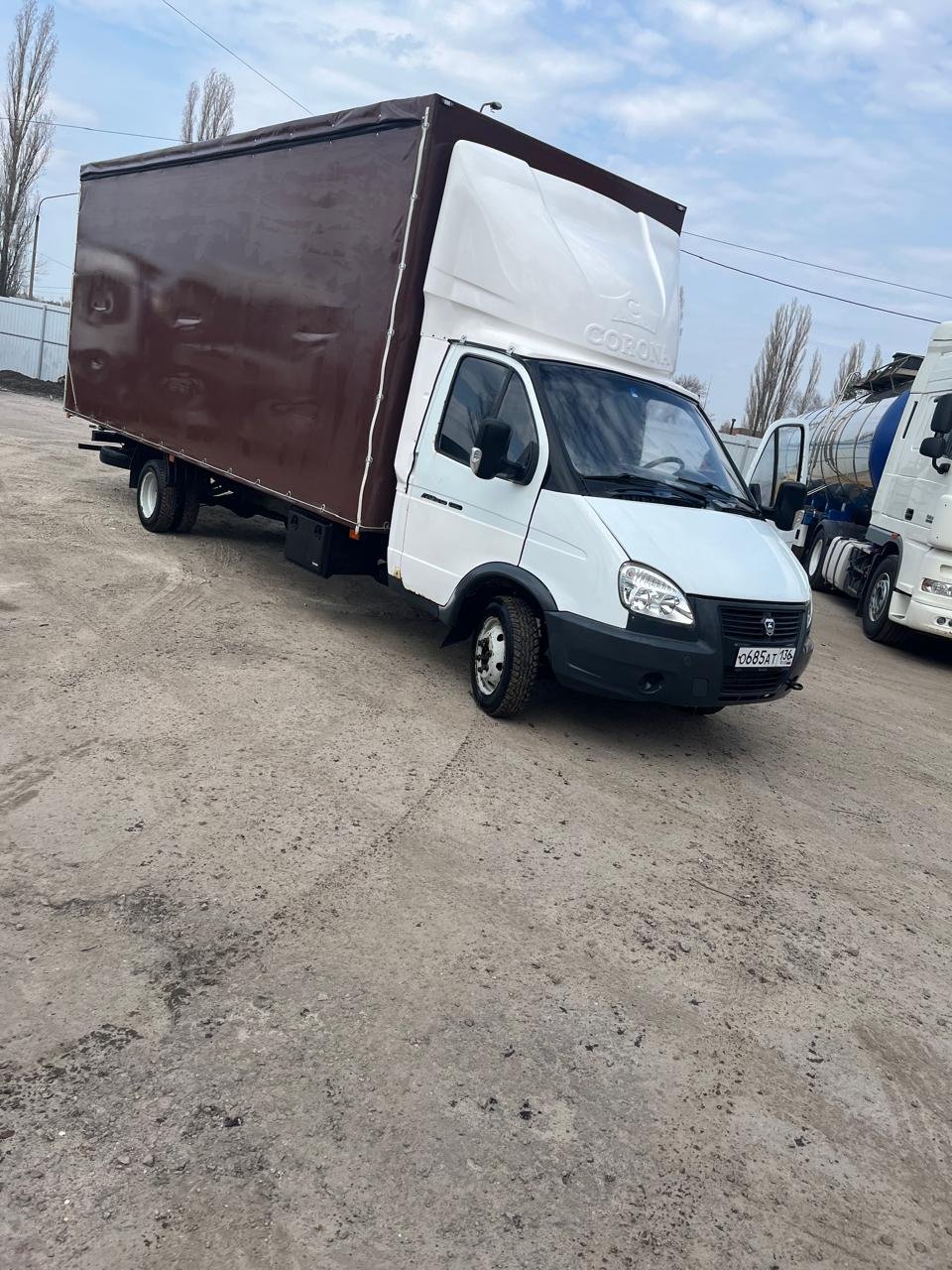 Грузовая Газель с боковой, верхней загрузками