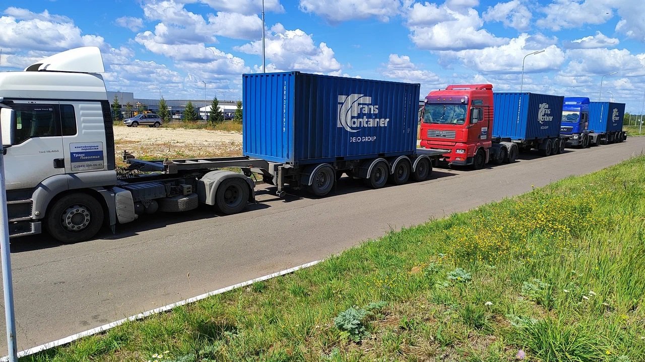Контейнерные перевозки, автомобильные