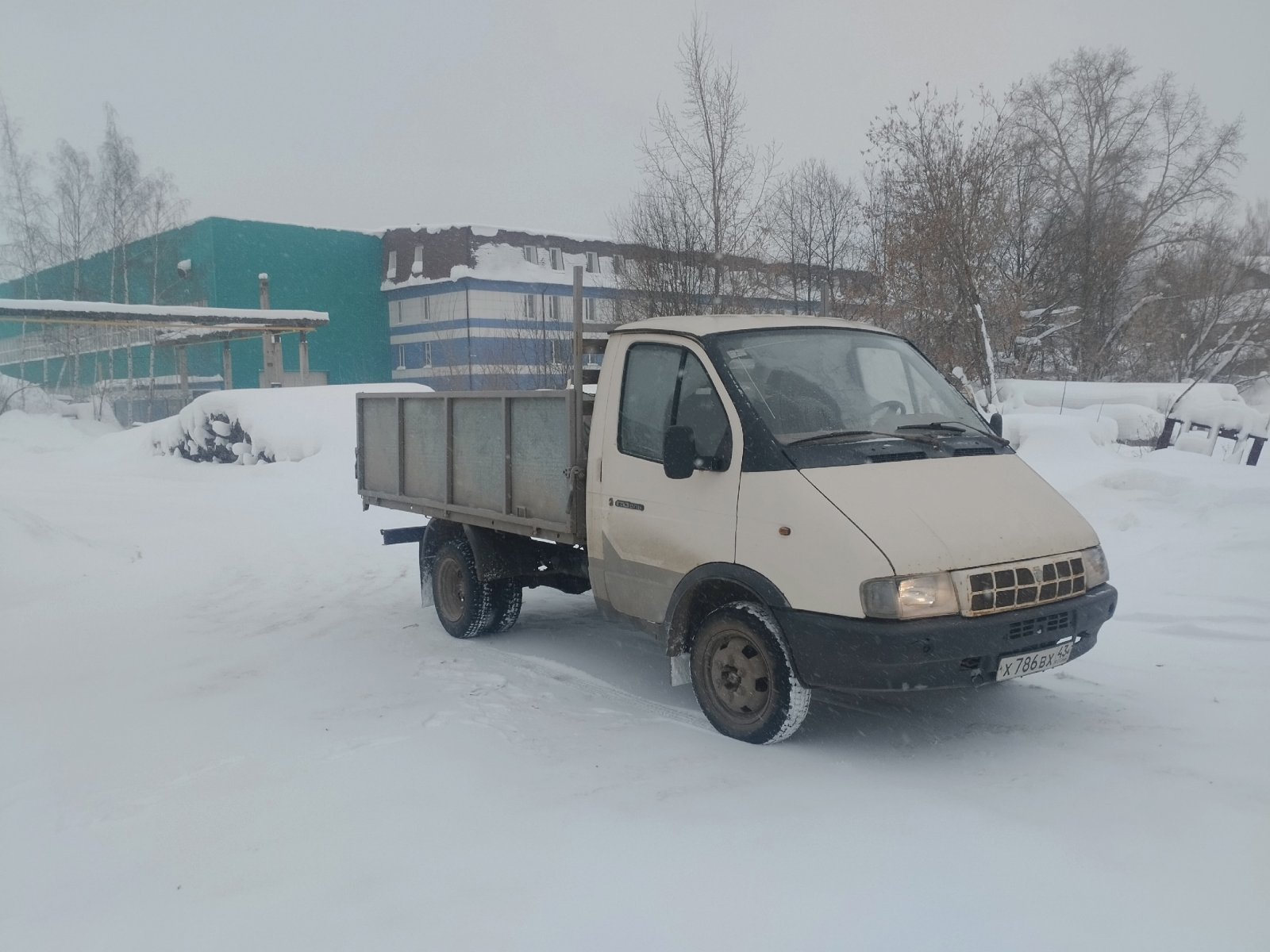 Перевозка грузов до 2 тонн
