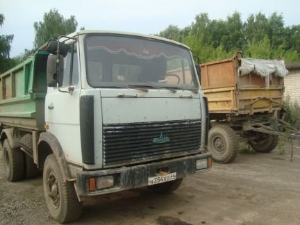 Транспортные услуги (грузоперевозки)