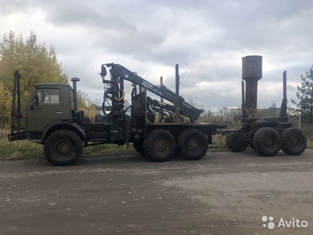 Услуги лесовоза с манипулятором