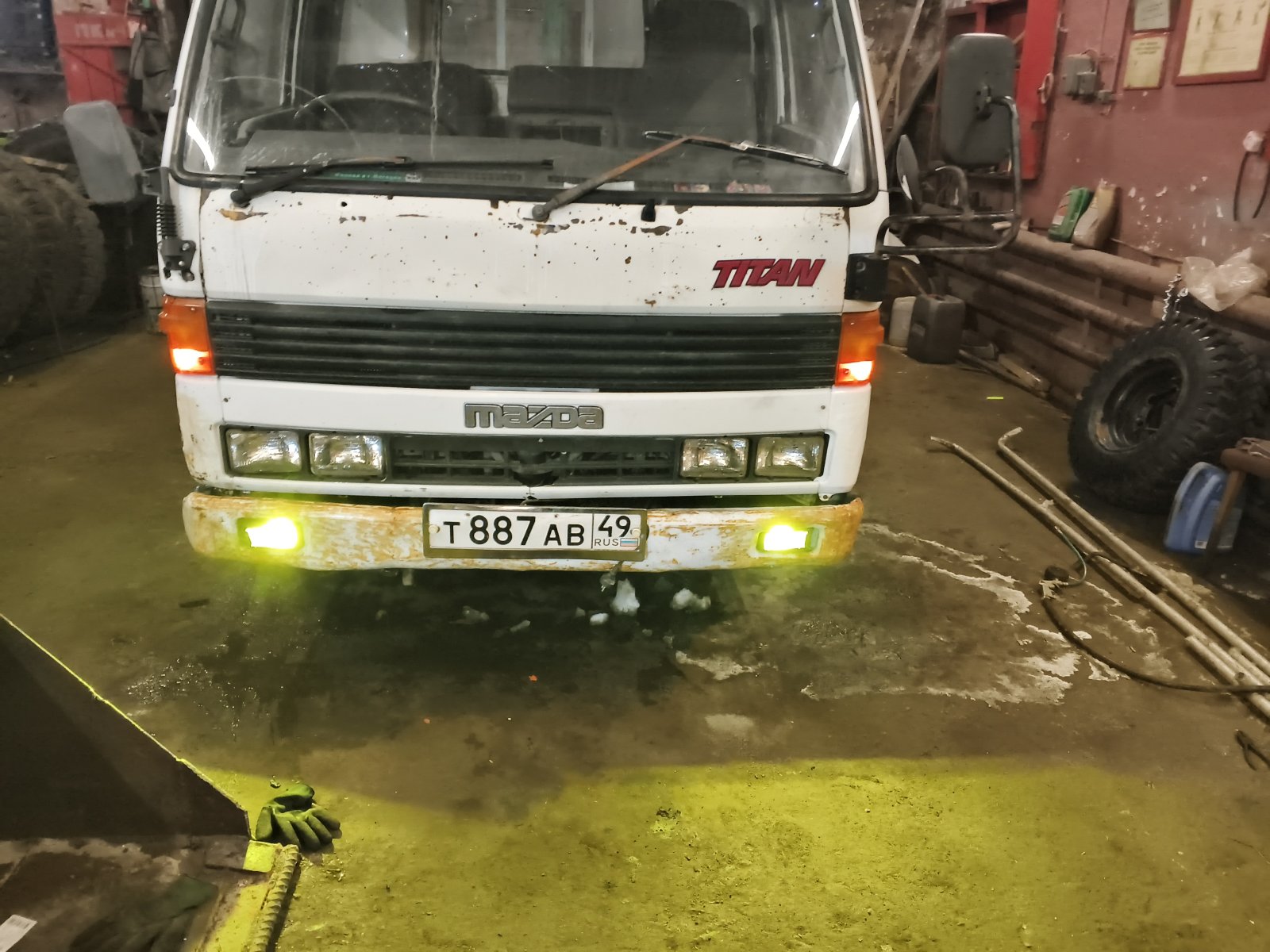 Грузовое такси по городу "бортовой"