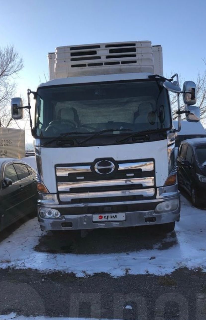 Грузоперевозки. Рефрижератор 15 тн, 50 кубов Hino Profia