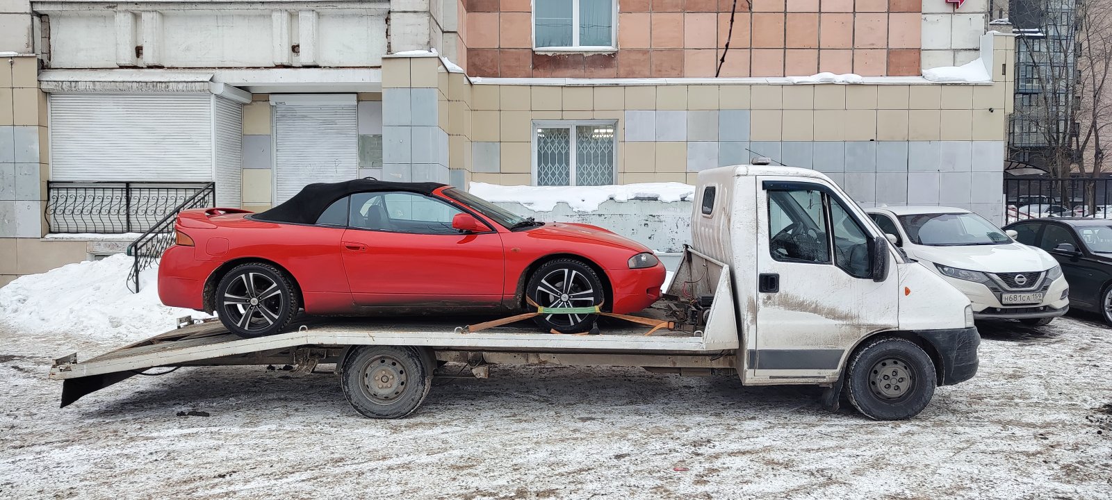 Эвакуатор. Вызвать круглосуточный