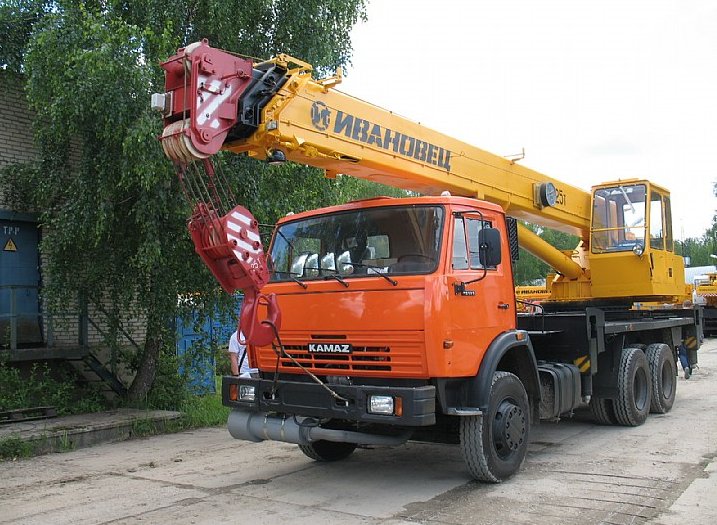 Аренда автокрана 25 тонн 21, 7 метра