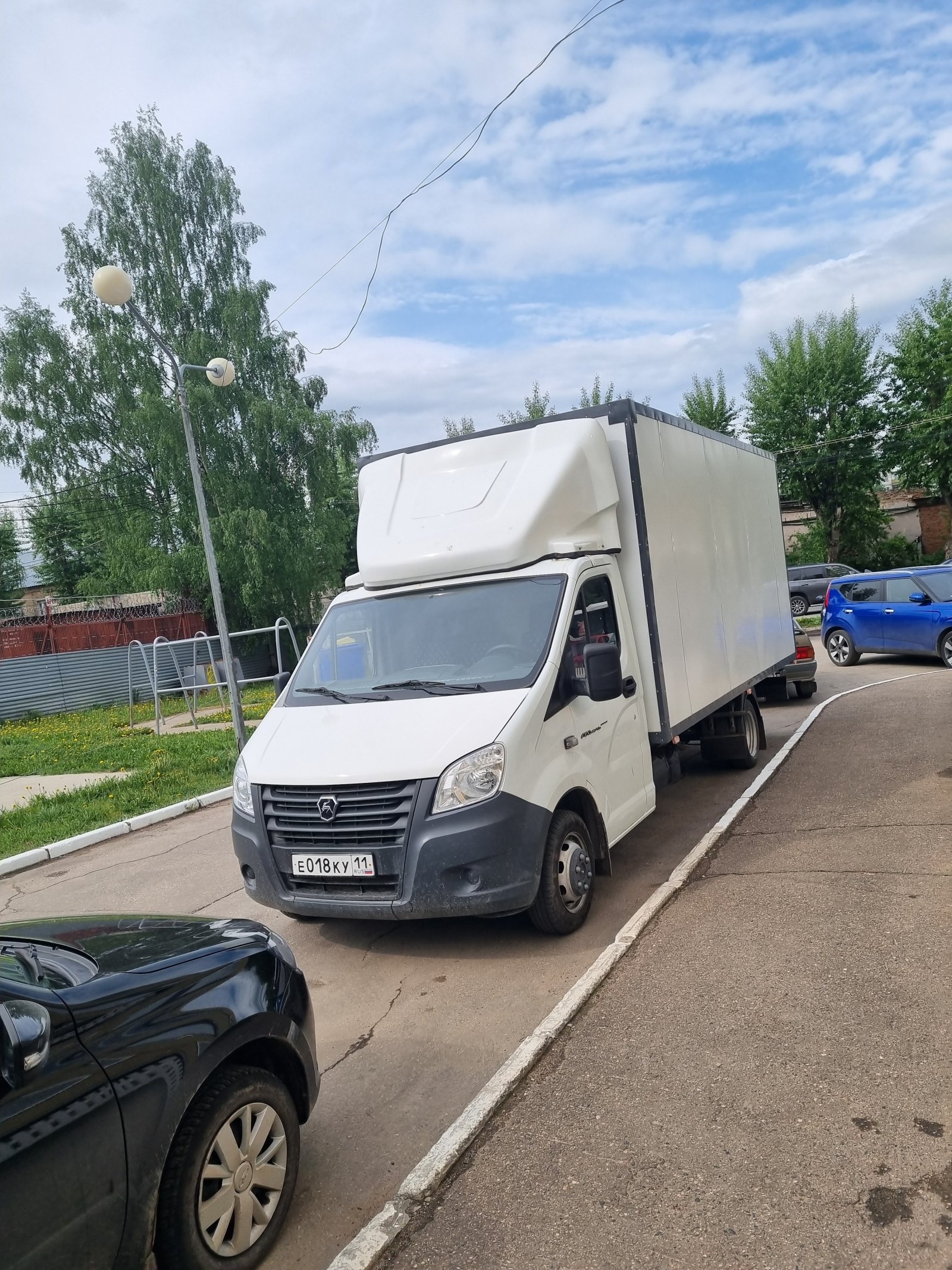 Грузоперевозки в изометрическом фургоне Газели