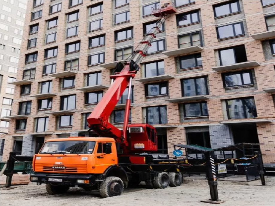Аренда телескопической автовышки-вездехода 45м., 400 кг