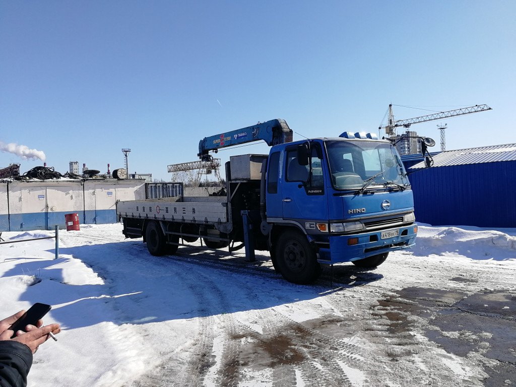 Грузовой бортовой с КМУ, борт 8т, стрела 3т