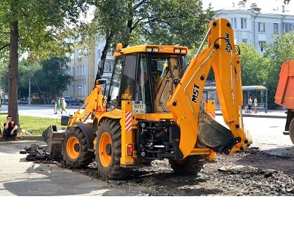 Аренда экскаватора- погрузчика Гидромолот, ямобур