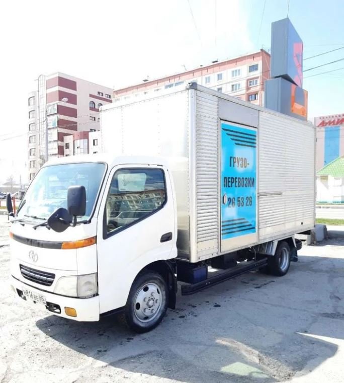 Перевозка щепы фургоном