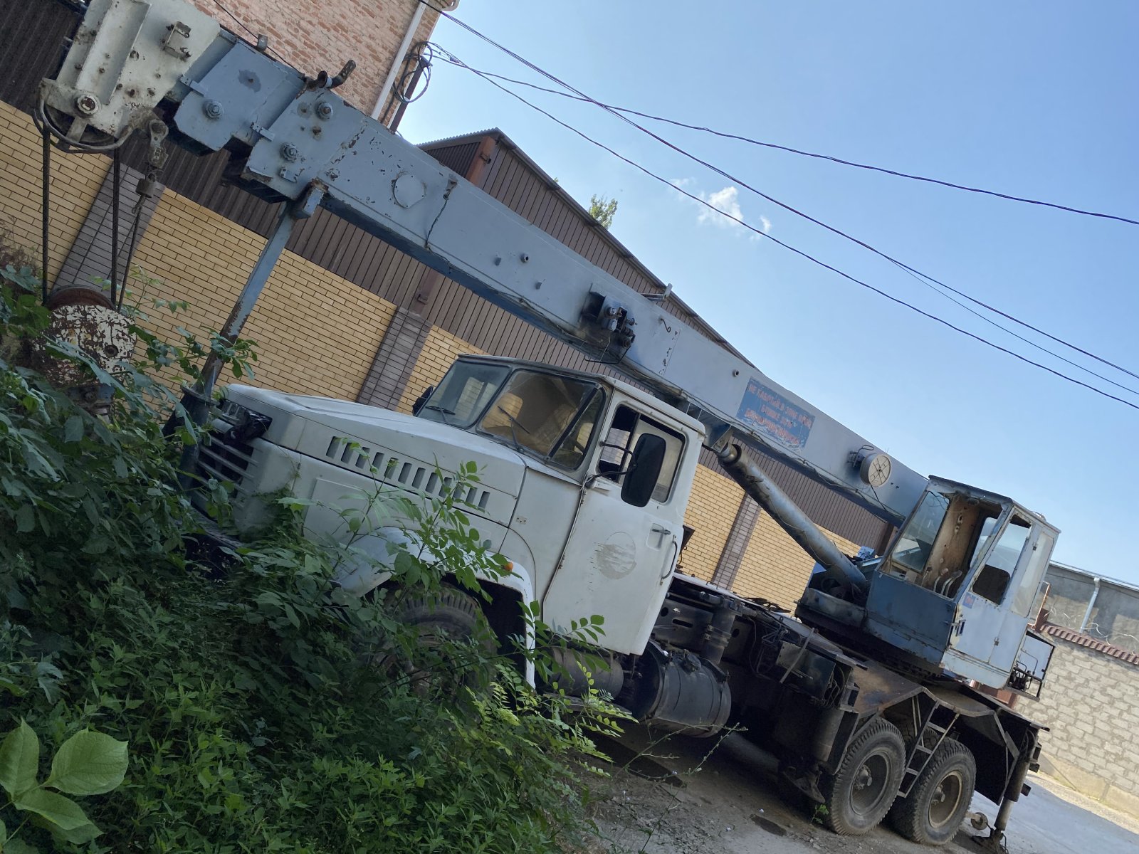 Сдаётся кран в аренду