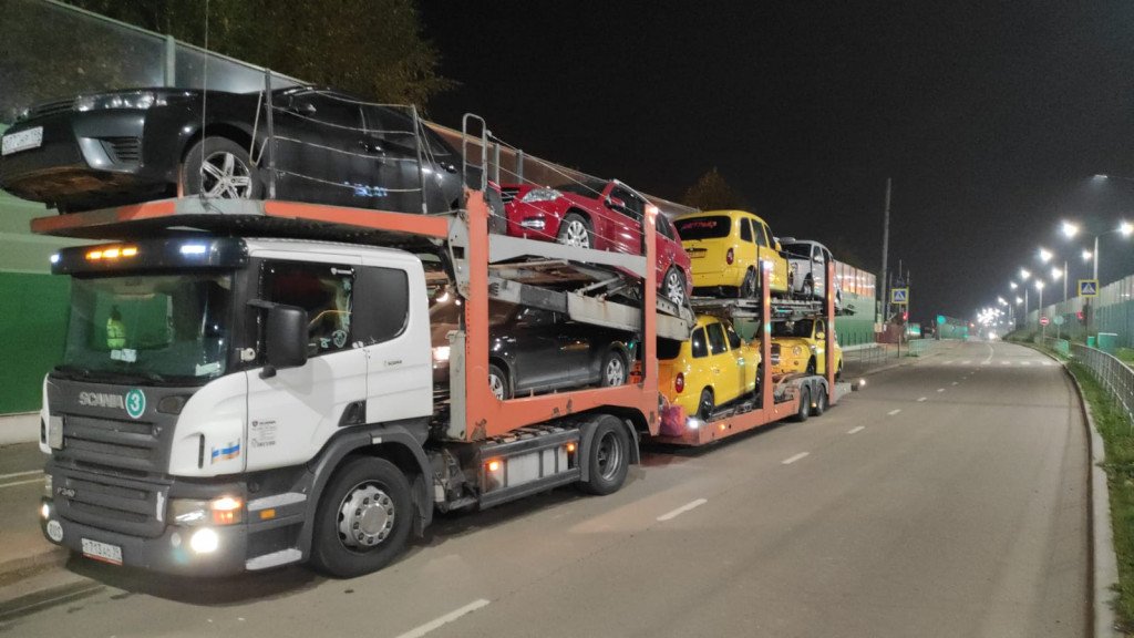 Автовозы. Перевозка машины автовозом