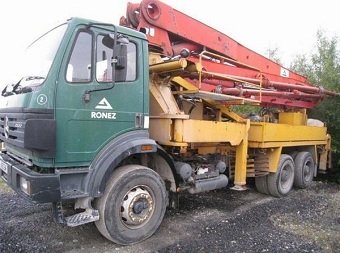 Автобетононасос арендовать от собственникаБетононасос