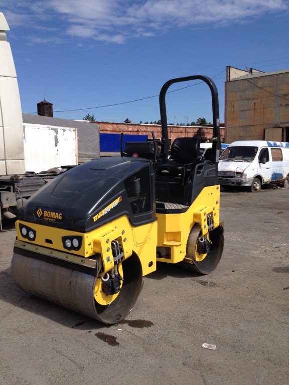 Bomag 120 AD-5
