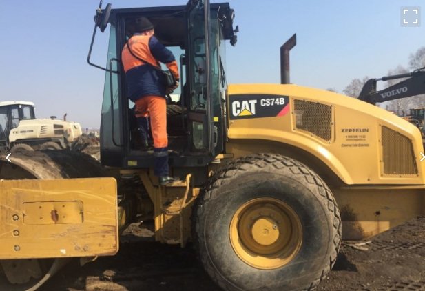 Аренда виброкатка Caterpillar CS74B 17 тонн, доставка тралом