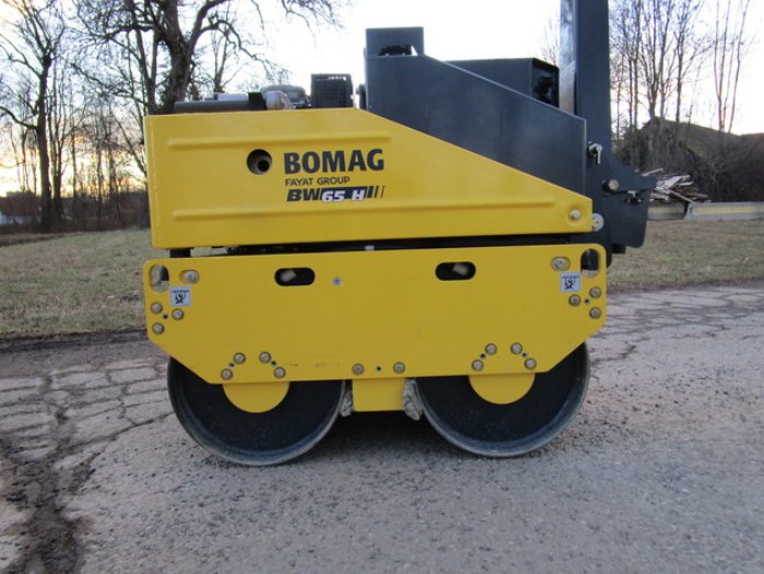 Аренда дорожного катка Bomag BW 65 H