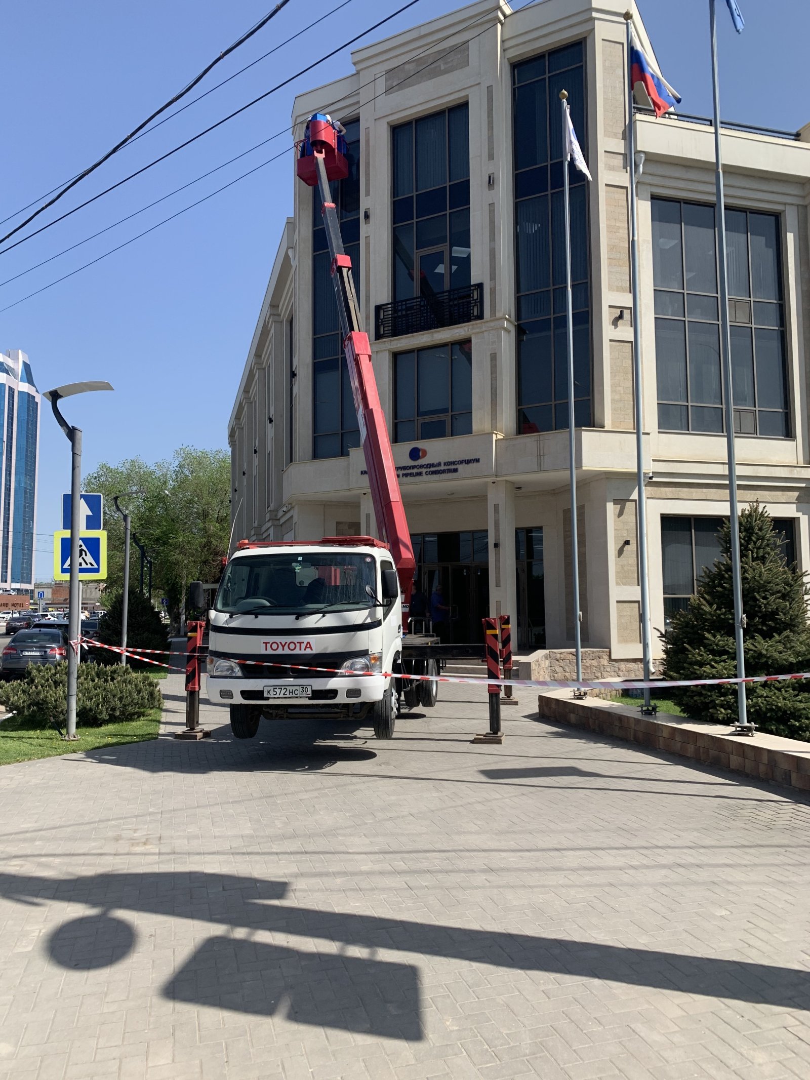 Автовышка, японская 24 метра, АГП