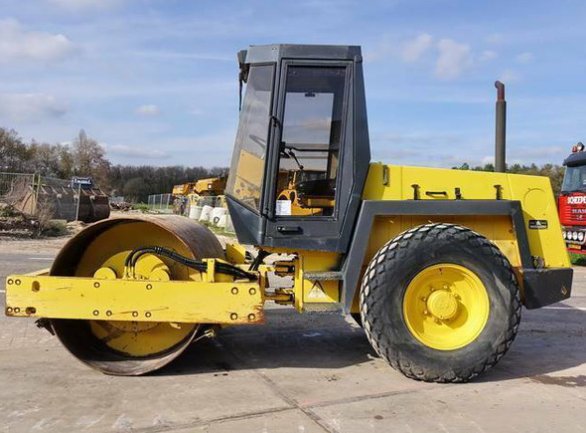 Аренда грунтового катка Bomag BW 172 D выгодно