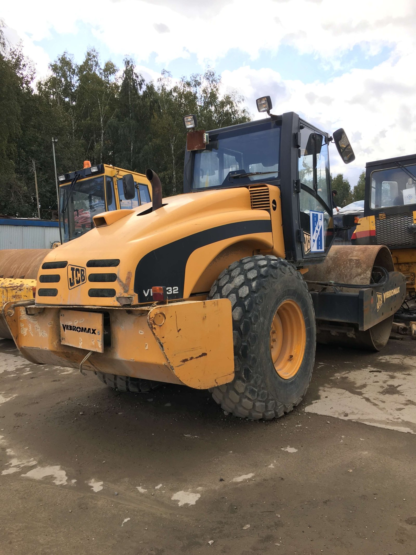 Каток bomag аренда